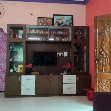 Dmg -1 Homestay Tiruvannamalai Luaran gambar